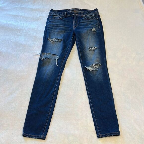 American Eagle Super Super Stretch Distressed Jegging - Size 8 - Picture 1 of 10